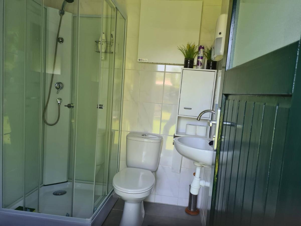 Guesthouse Wallenborn - Lodge Екстериор снимка
